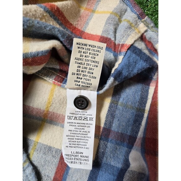 L.L.Bean Scotch Plaid Flannel Button Up Shirt (Women's M) - Picture 6 of 14
